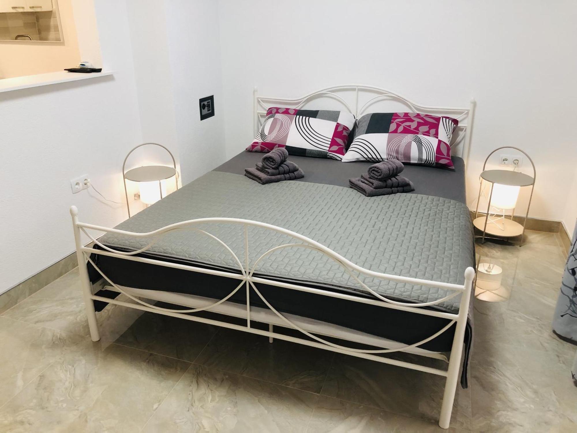 טרוגיר Apartmani Ema מראה חיצוני תמונה