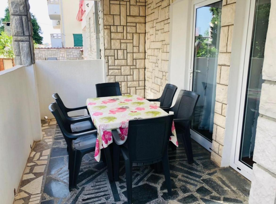 טרוגיר Apartmani Ema חדר תמונה